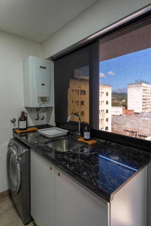 شقة Departamento Centrico Con Estacionamiento Gratis سان سلفادور دي خوخوي المظهر الخارجي الصورة